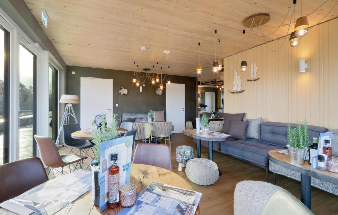 Amazing Home In Lembruch-Duemmer See With Sauna Eksteriør billede